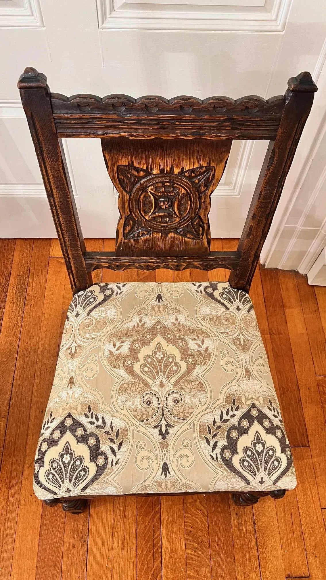 1930s Feudal Oak Chairs by Jamestown Lounge Company - Set of 4 - 4