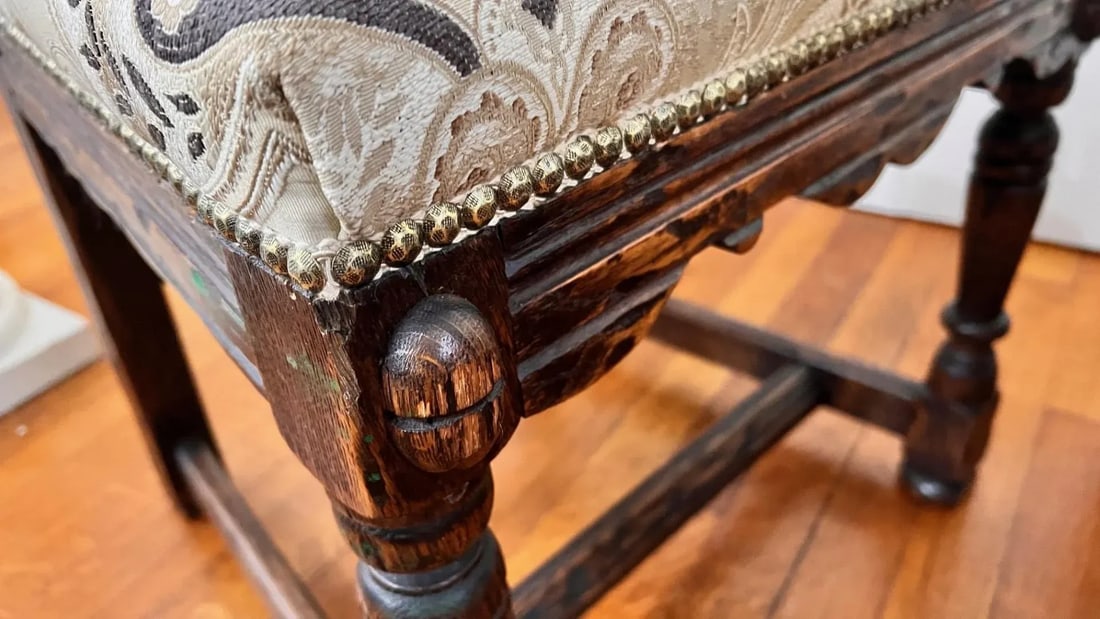 1930s Feudal Oak Chairs by Jamestown Lounge Company - Set of 4 - 5