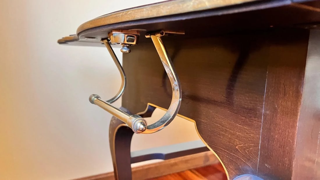 1980s Union National Furniture Company Flip Top Butler's Cart - 5