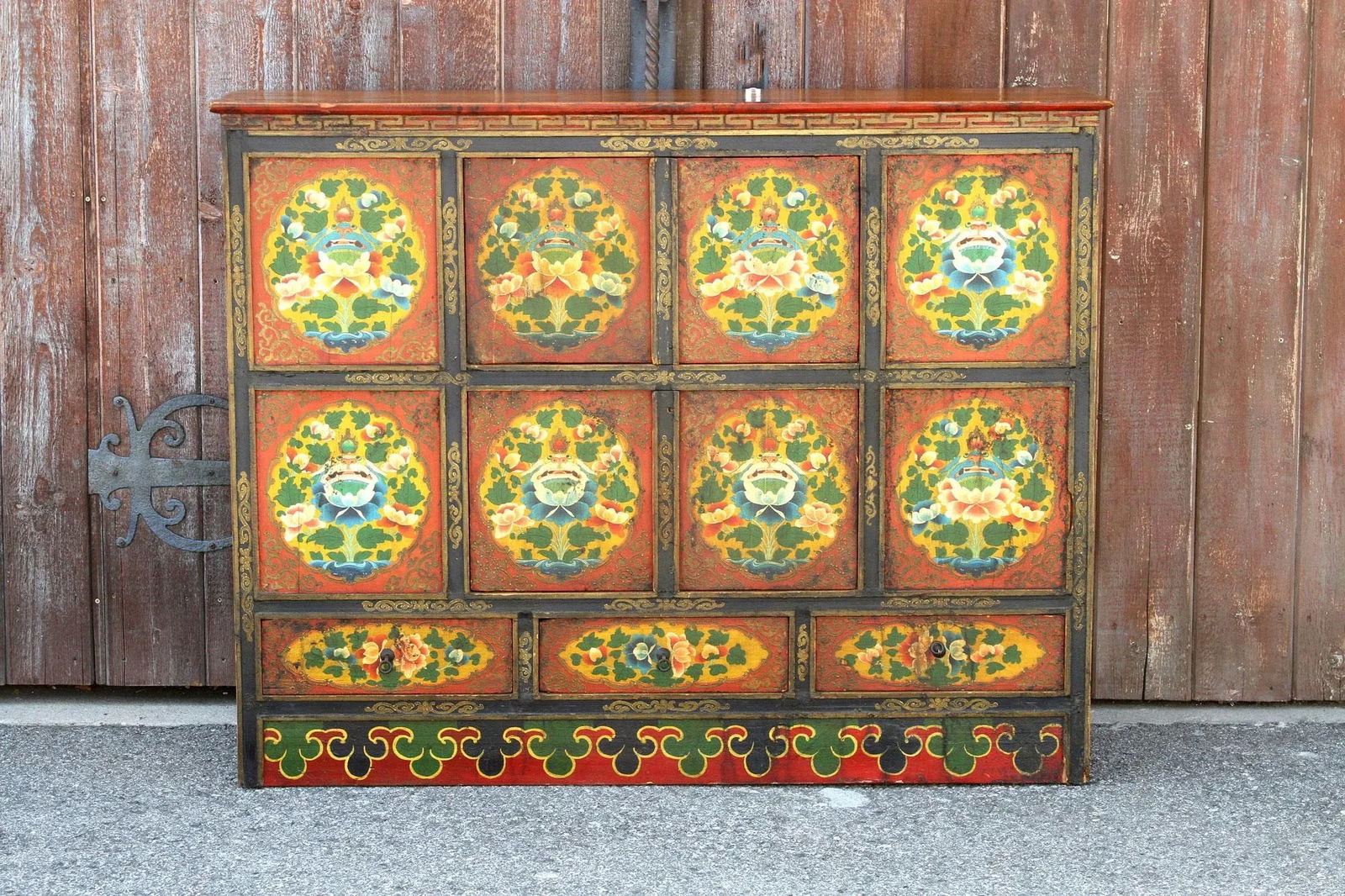Early 19th Century Tibetan Cabinet - 10