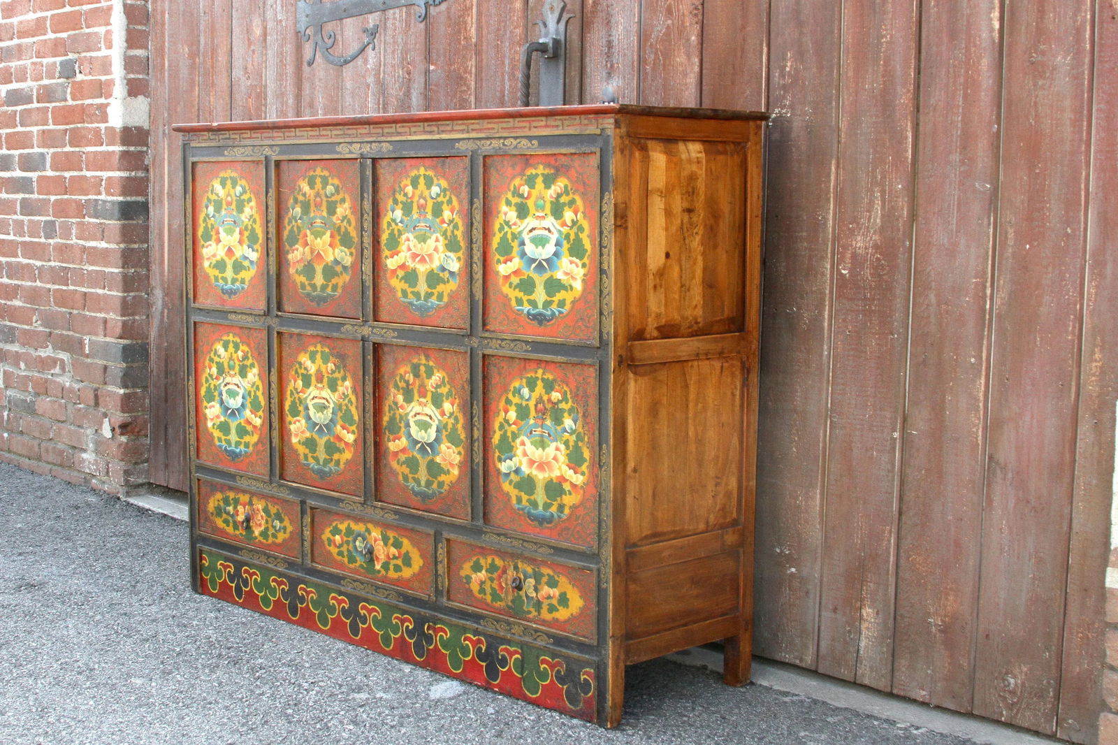 Early 19th Century Tibetan Cabinet - 4