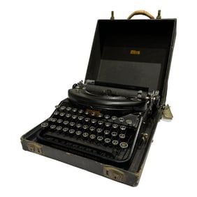 Antique 1934 Remington for Underwood Noiseless Portable Typewriter Serial #651232