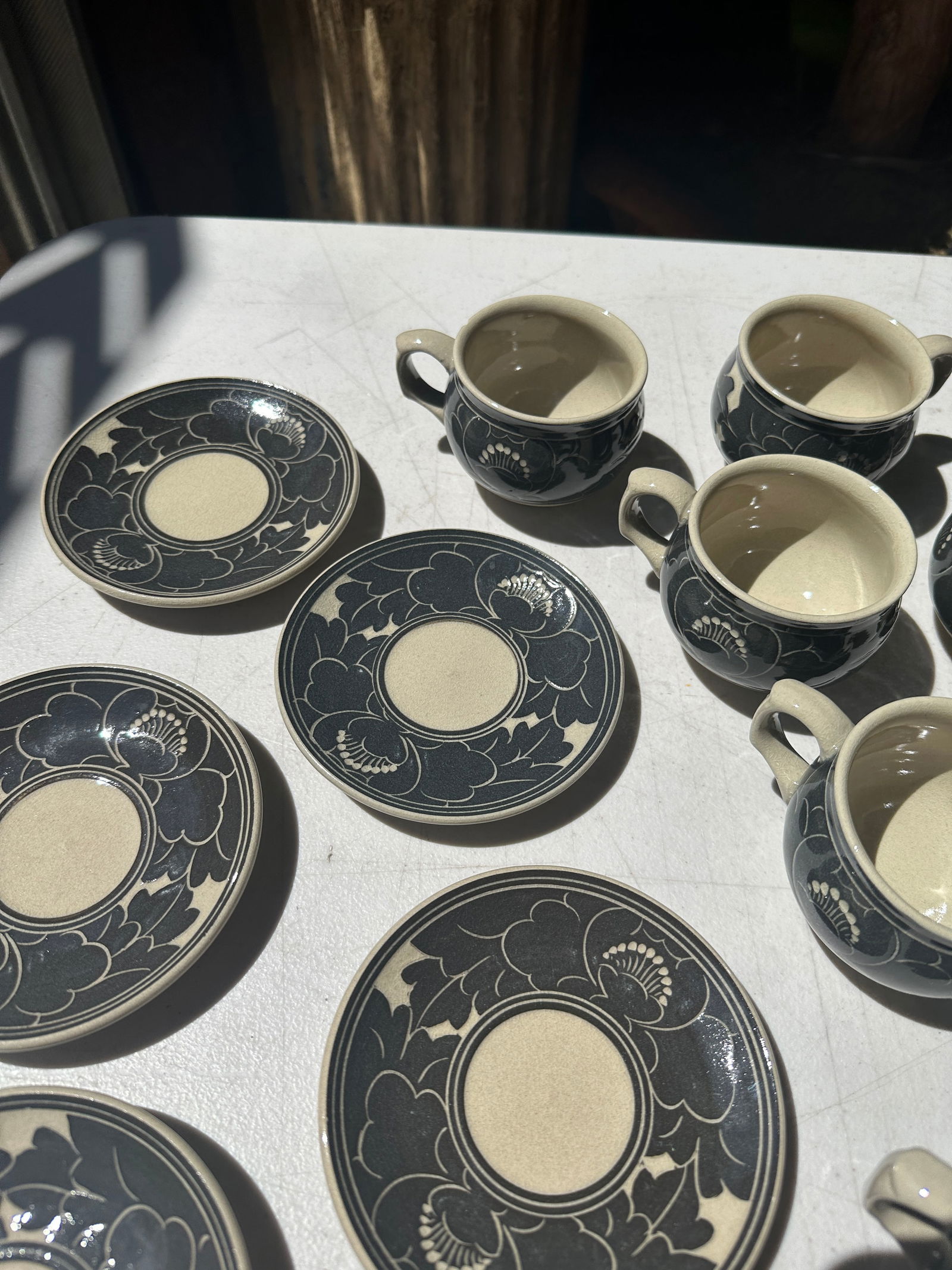 1970s Japanese Pottery Tea Cup and Saucers Set- 17 Pieces - 3