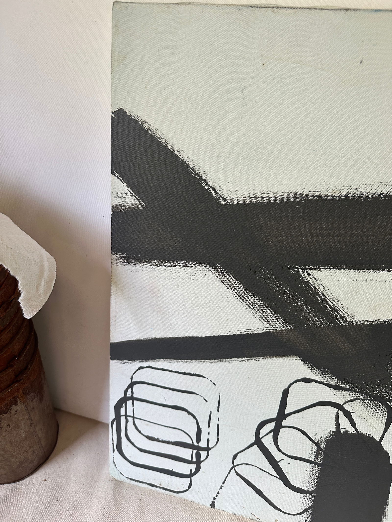 1970s Black and White Abstract Painting on Canvas - 3