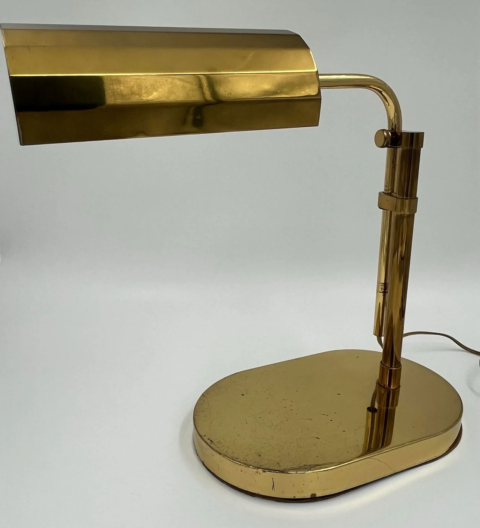1970s Clover Lamp Co. Adjustable Brass Pharmacy Lamp Desk Lamp Styled After Reggiani And Arteluce - 10