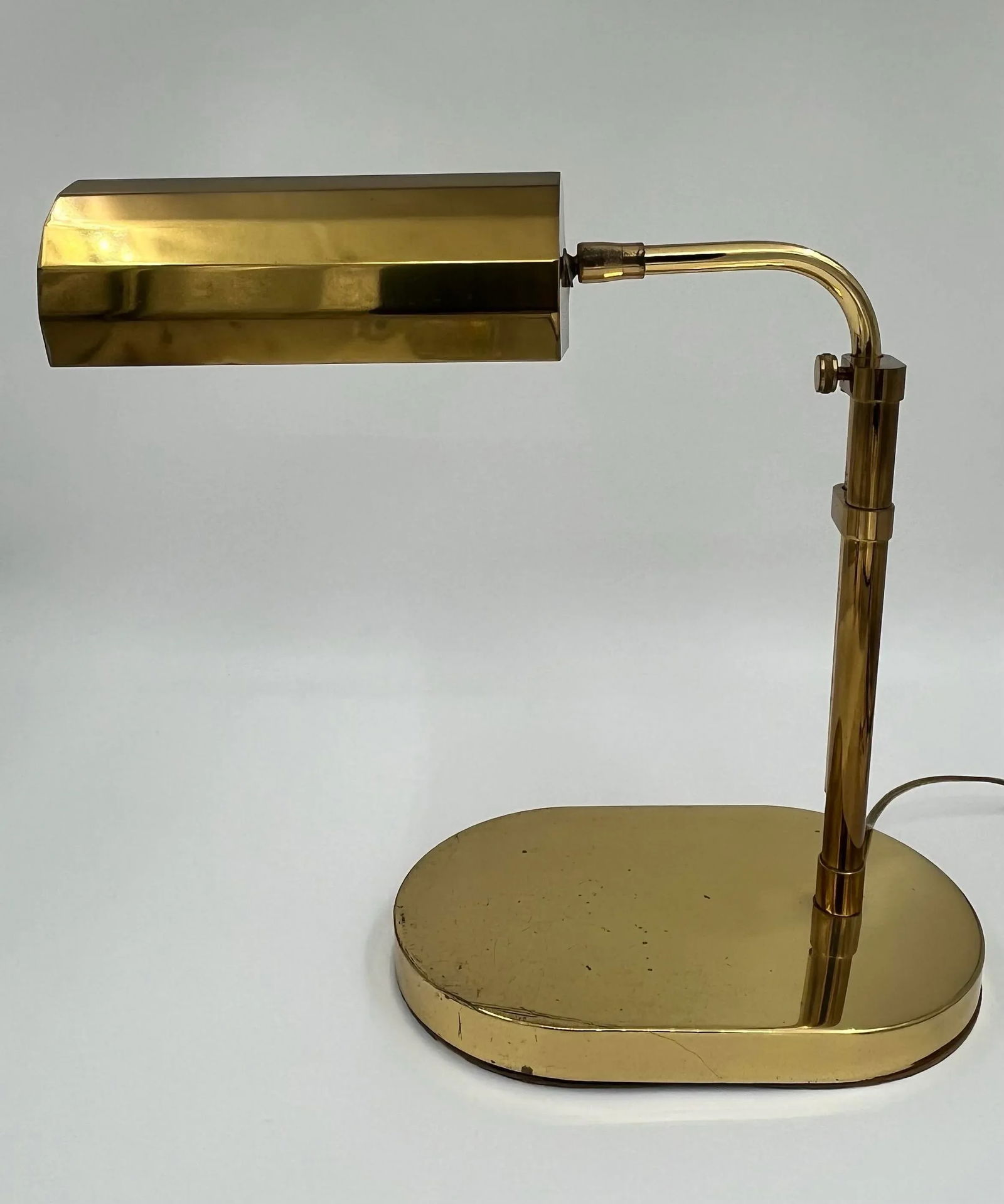 1970s Clover Lamp Co. Adjustable Brass Pharmacy Lamp Desk Lamp Styled After Reggiani And Arteluce - 2