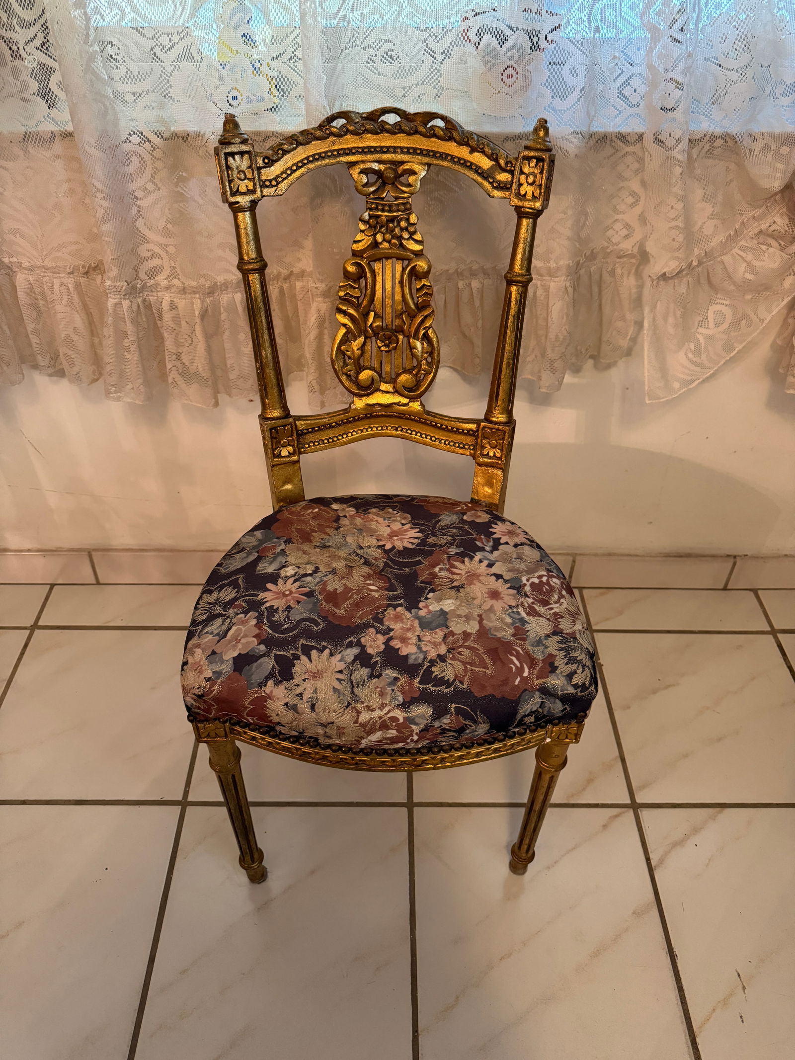 Early 20th Century Antique French Louis XIV Gold Leaf Side Accent Harp Small Chair - 2