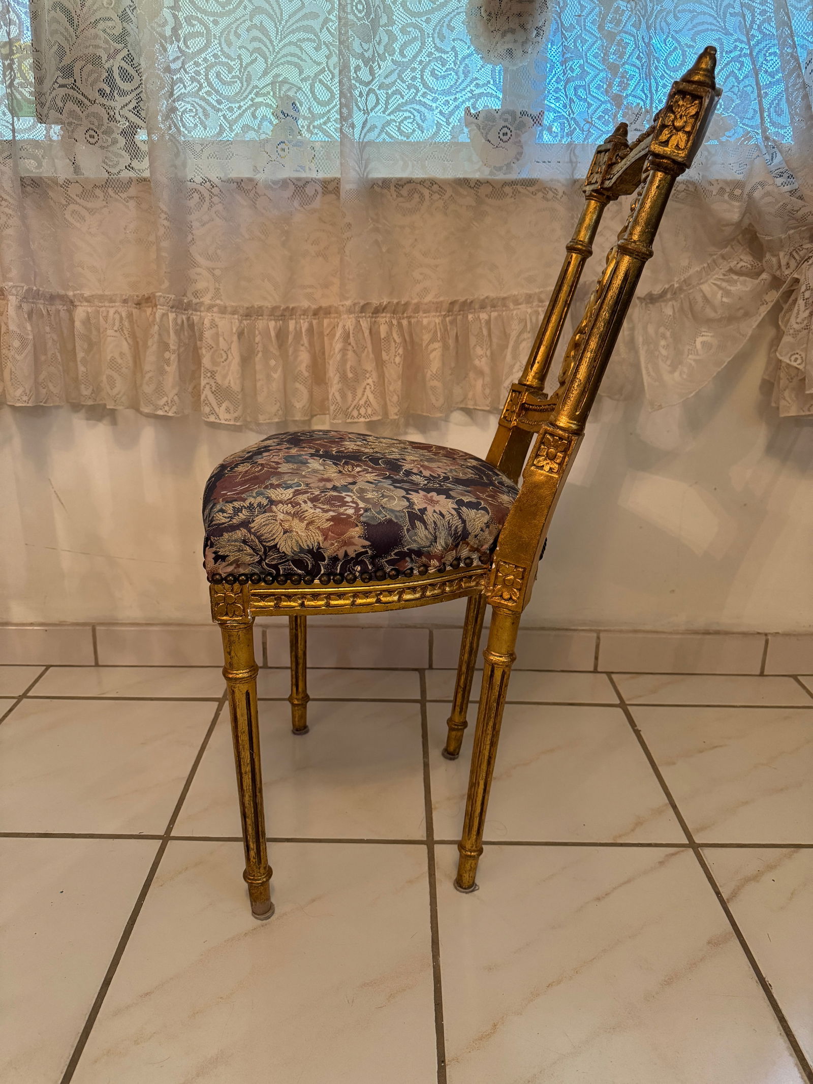 Early 20th Century Antique French Louis XIV Gold Leaf Side Accent Harp Small Chair - 3