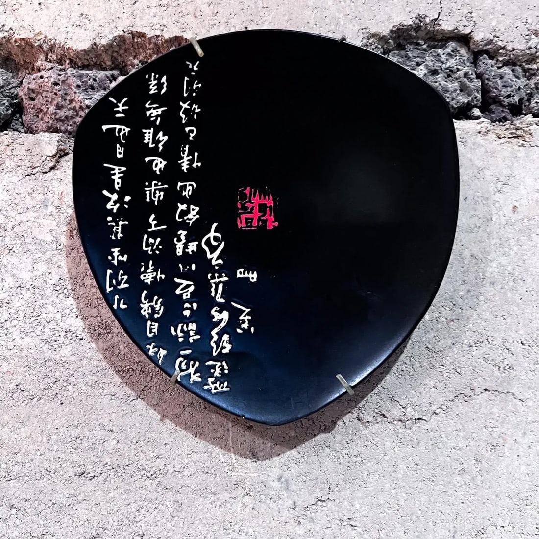 1990s Decorative Asian Ceramic Plate Triangular Black - 6