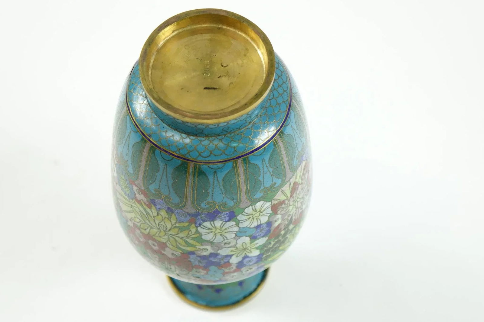 Early 20th Century Chinese Cloisonne Vase - 2