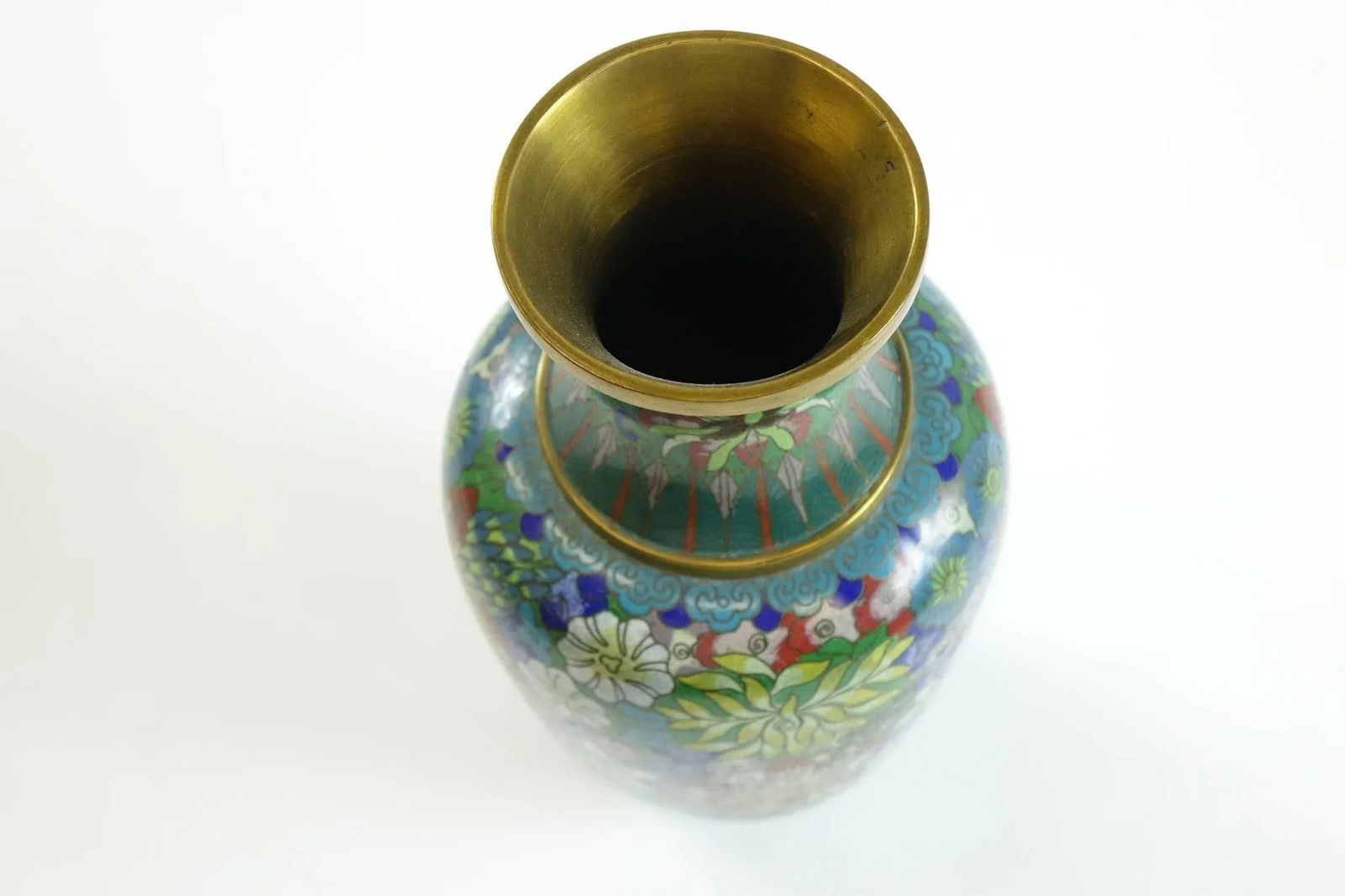 Early 20th Century Chinese Cloisonne Vase - 3