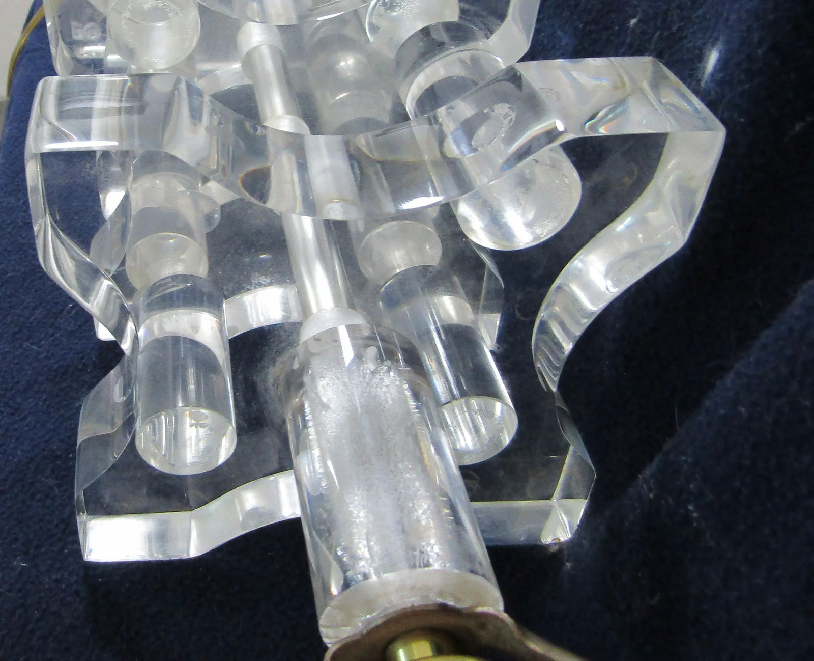 Vintage Mid-Century Modern Stacked Lucite Acrylic Table Lamp - 9