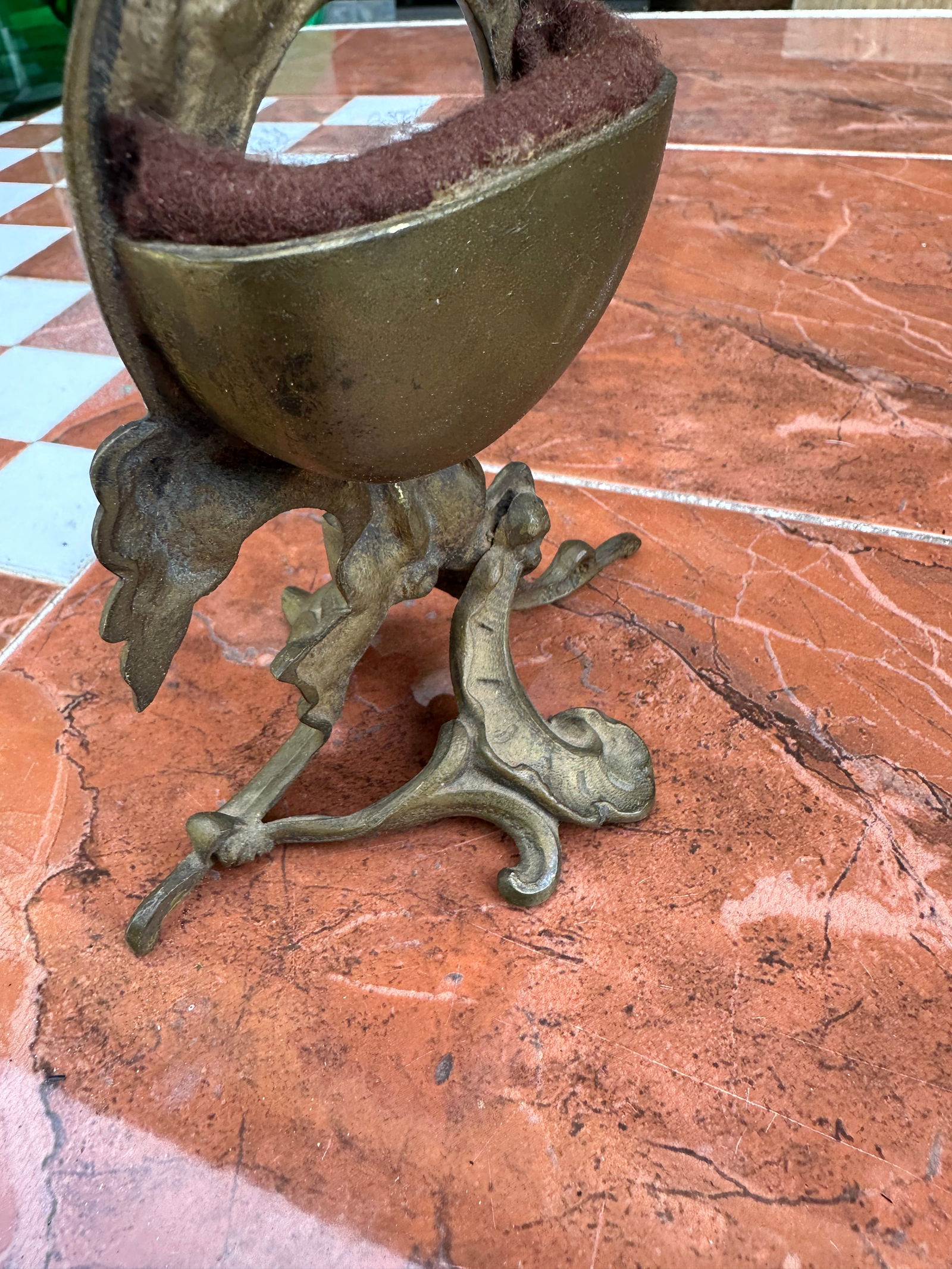 Small 1970s Brass Floral Standing Frame - 10