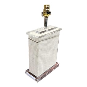 1970s Modern Square Lucite Table Lamp