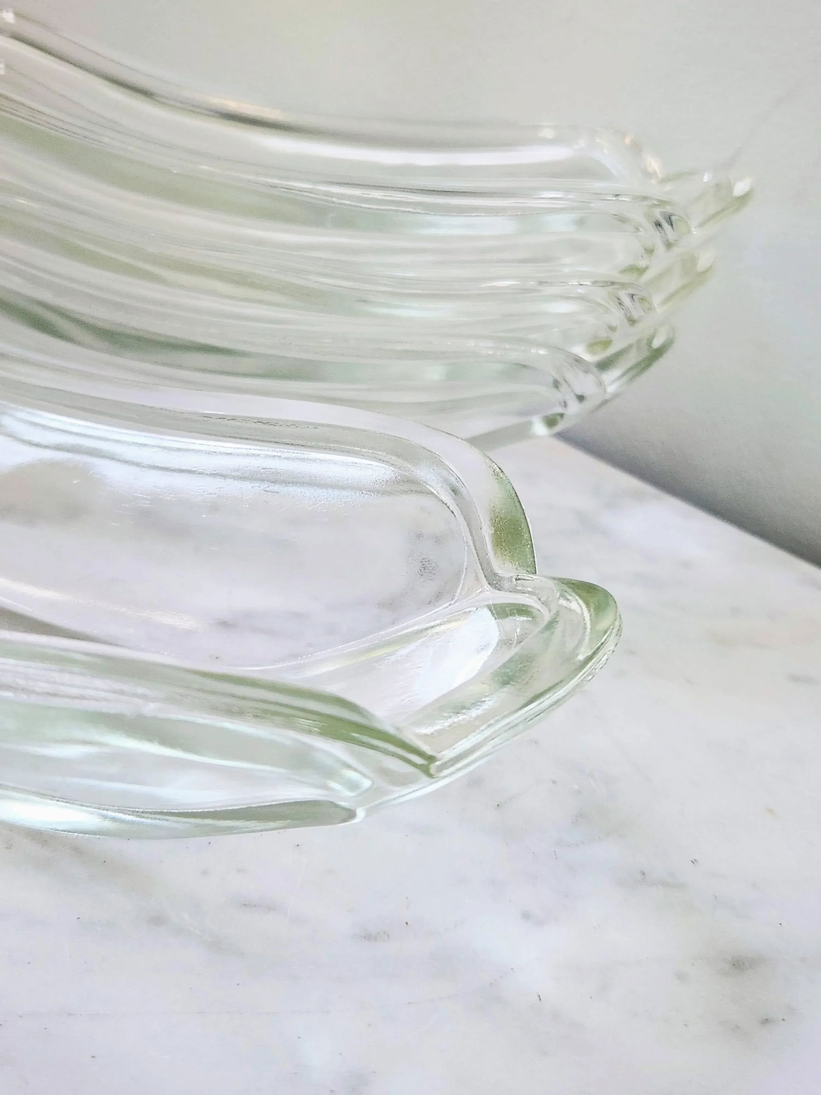 Vintage Banana Split Serving Dishes, Hot Dog Glasses, Boat Dishes, Set of 4 - 3