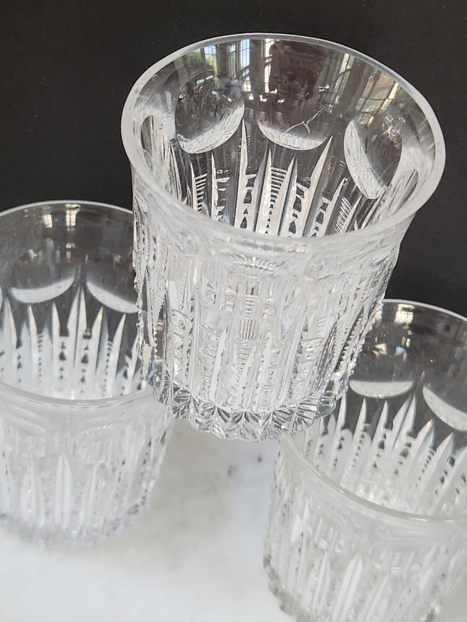 Early 20th Century American Brilliant Cut Crystal With Thumbprint Design Whiskey Tumblers- Set of 4 - 4