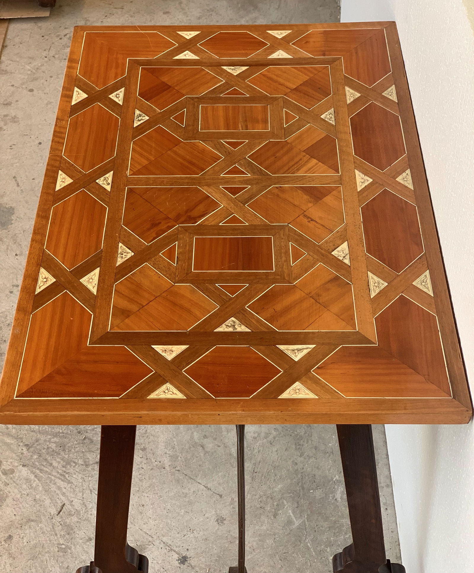 19th Century Baroque Spanish Side Table With Marquetry Top and Lyre Carved Legs - 10