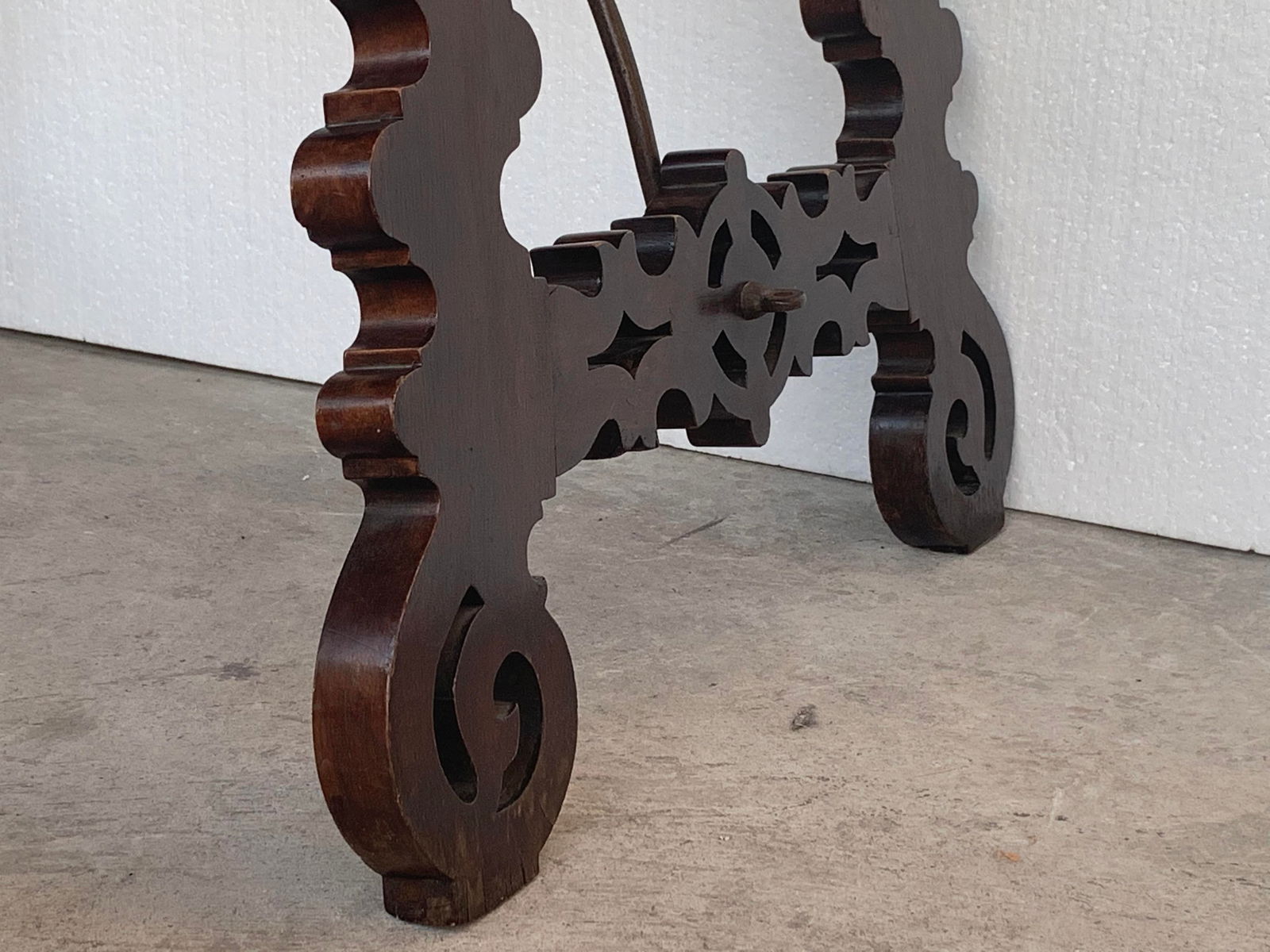 19th Century Baroque Spanish Side Table With Marquetry Top and Lyre Carved Legs - 6