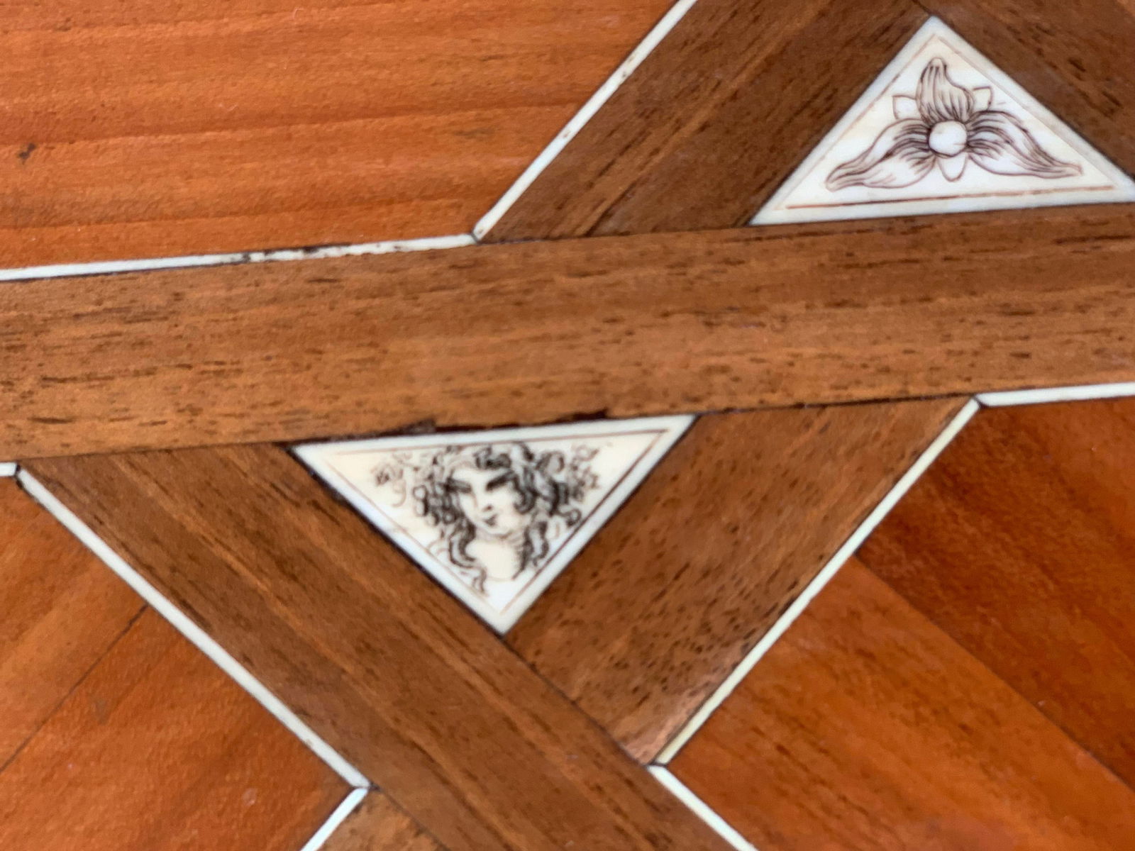 19th Century Baroque Spanish Side Table With Marquetry Top and Lyre Carved Legs - 9