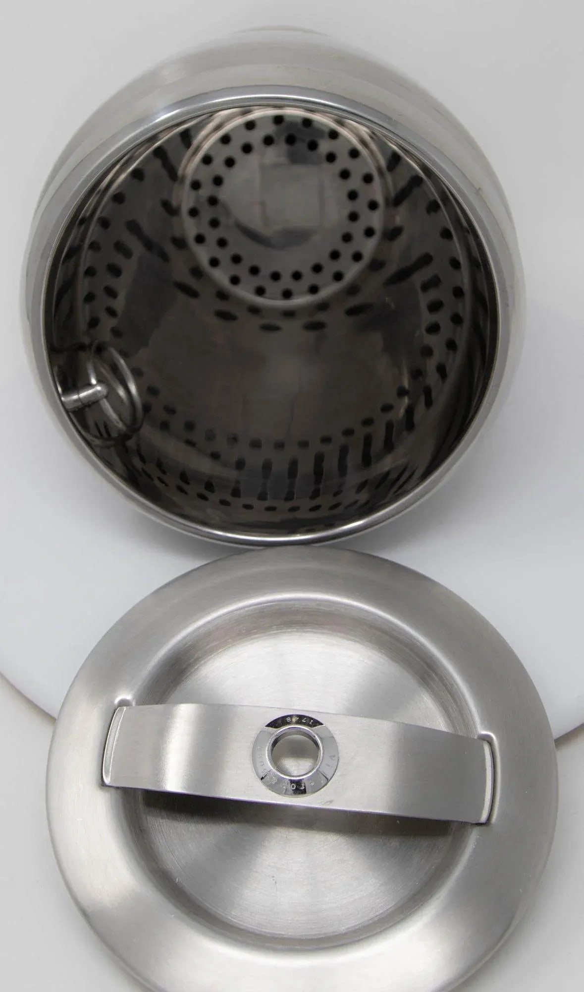 Villeroy and Boch Bogart Chrome Ice Bucket With Liner and Lid - 8