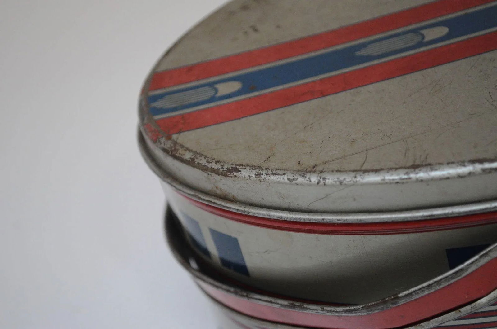 Vintage Burlington Zephyr Locomotive Tin Litho Lunchbox by Decoware - 8