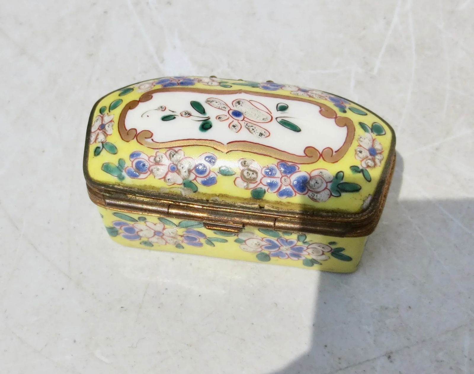 Antique French Porcelain Vanity Box - 5