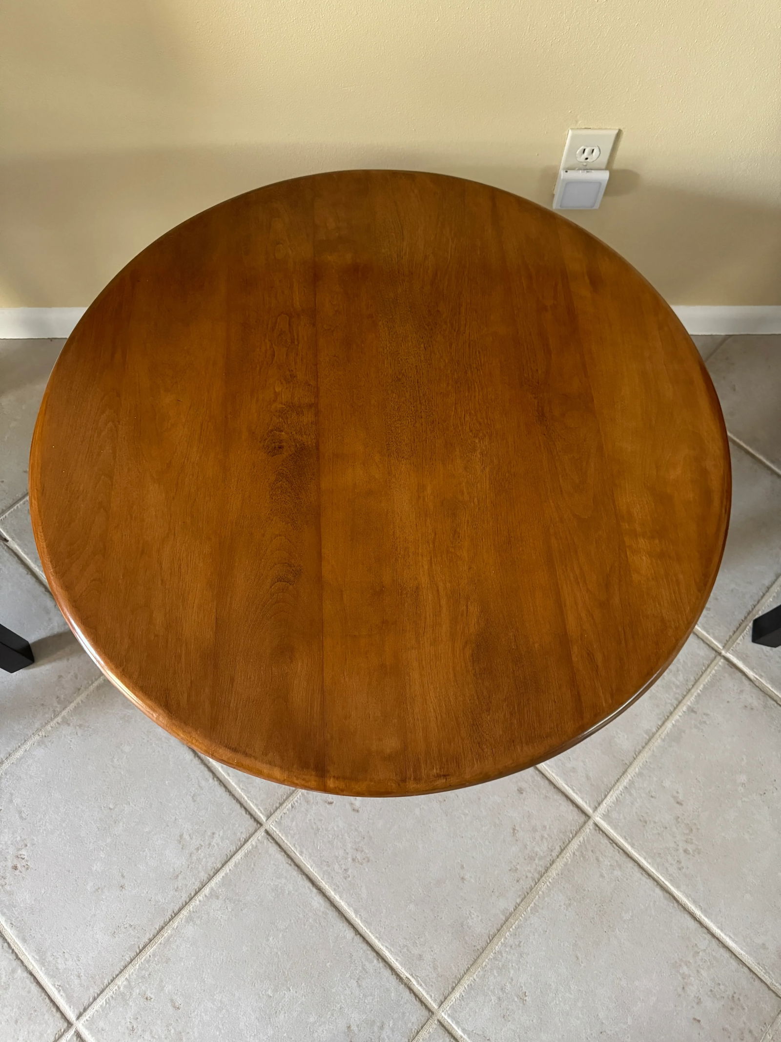 1940s Leo Jiranek by Heywood-Wakefield Round Coffee Table With Lazy Susan, Maple Finish - 2