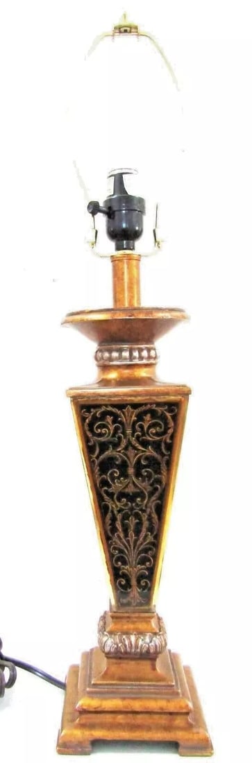 Boulle Style Gold Table Lamp With Shade - 5