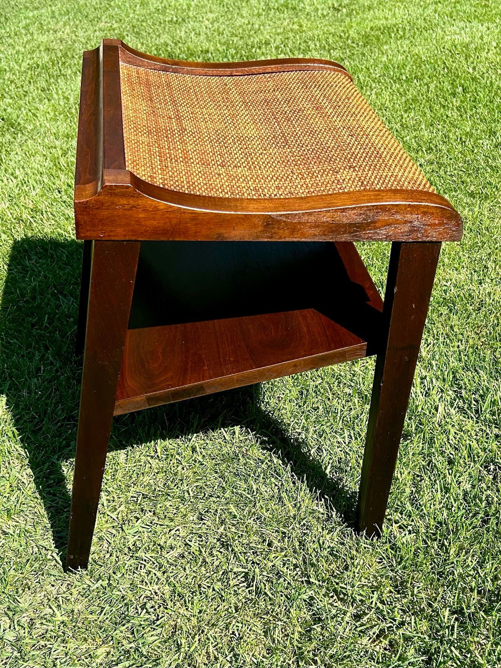 1960s, Woven/Texturized Top End Table With Slanted Shelf for Storage of Magazines/Books/Papers, MCM - 5