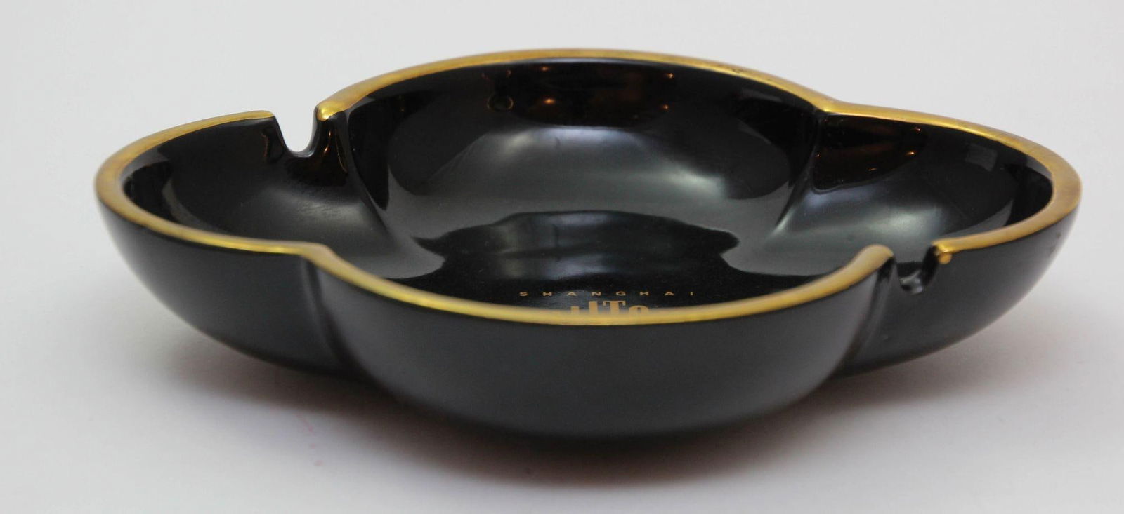 Collectible Shanghai Hilton Porcelain Cigar Ashtray Dish 1980s - 11