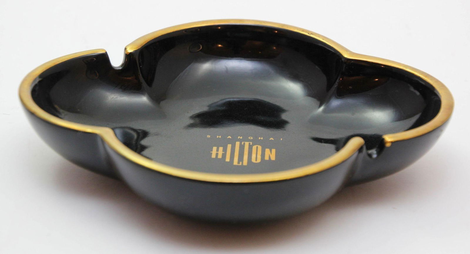 Collectible Shanghai Hilton Porcelain Cigar Ashtray Dish 1980s - 7