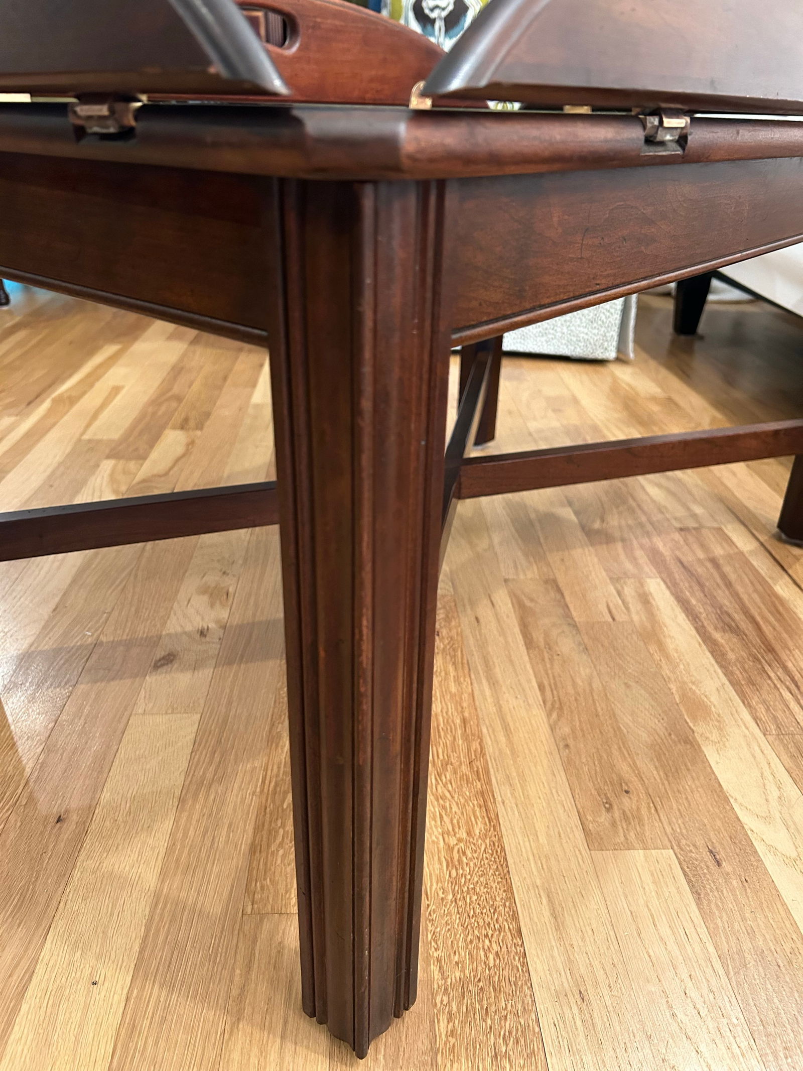 1970's Ethan Allen "Georgian Court" Butlers Tray Coffee Table - 7