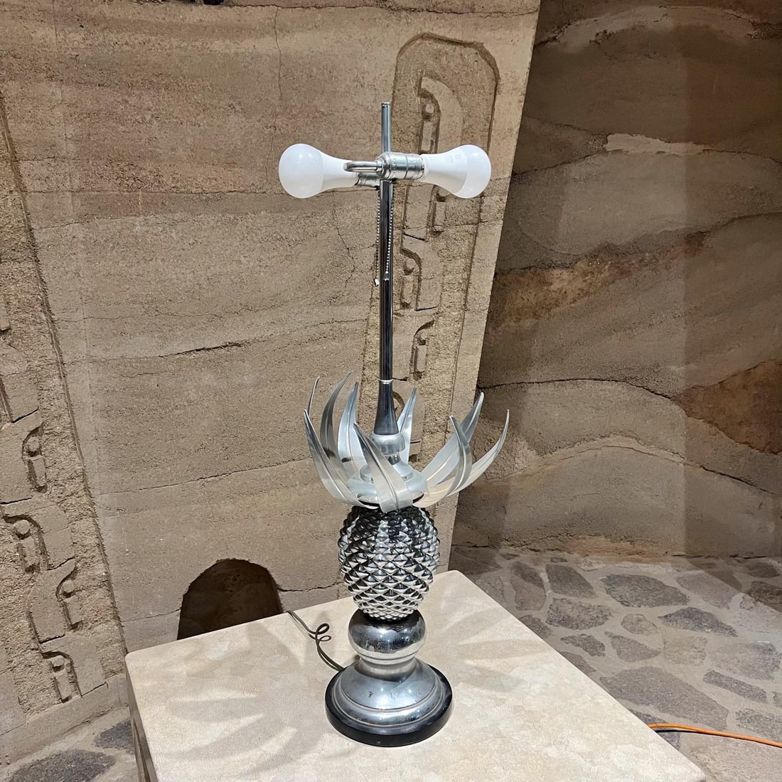 1970s Hollywood Regency Pineapple Table Lamp - 8