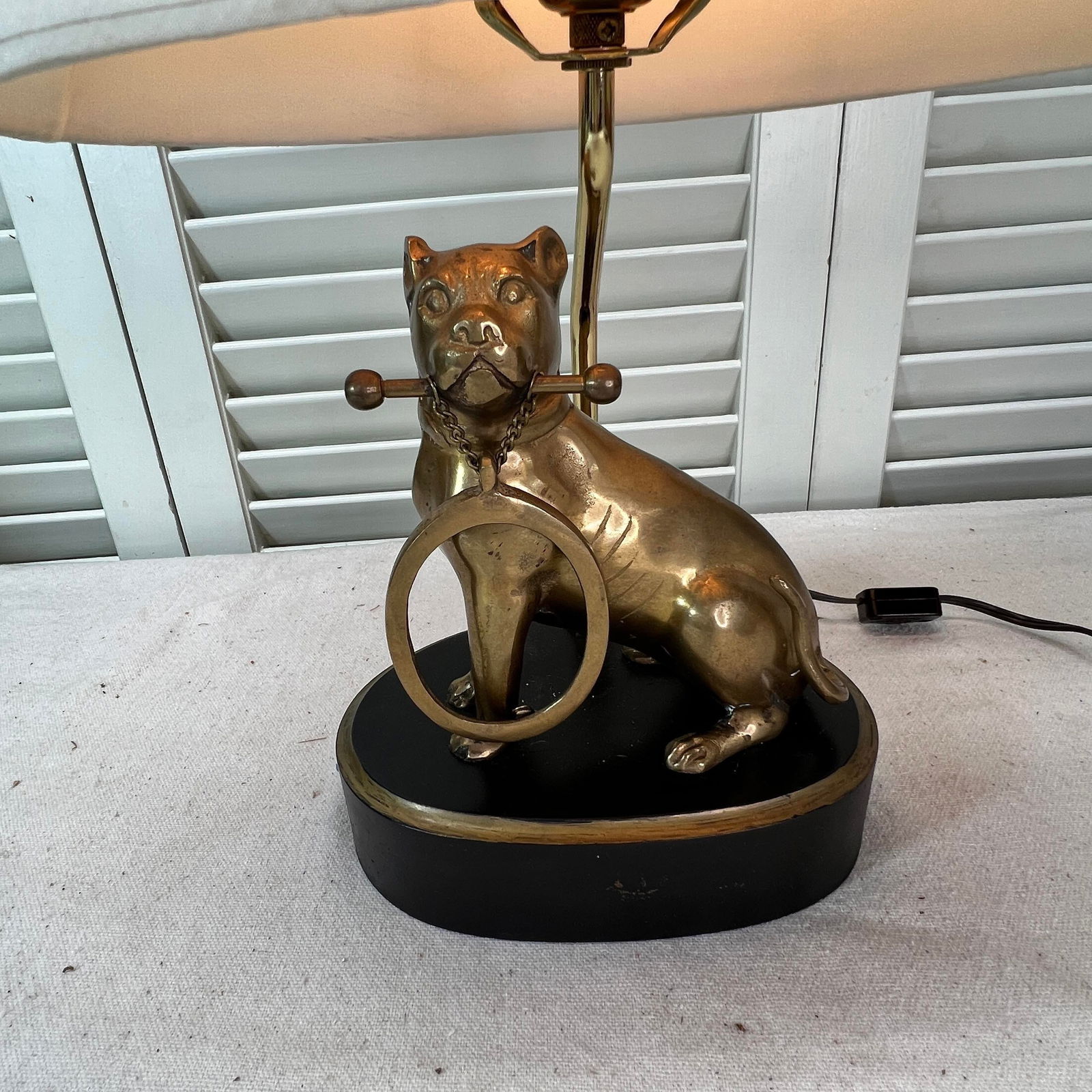 Brass Bulldog Holding Picture Frame Figure Lamp - 2