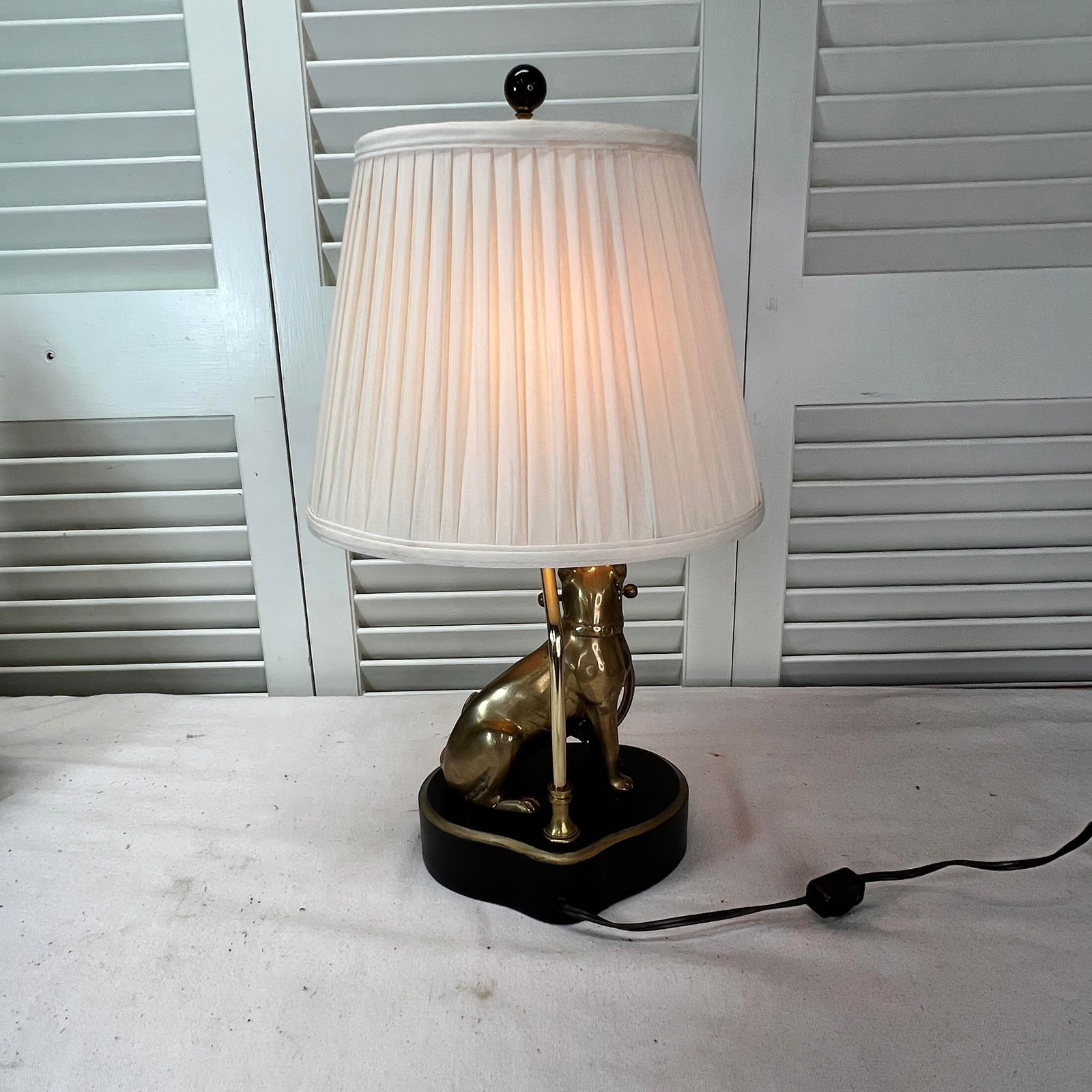 Brass Bulldog Holding Picture Frame Figure Lamp - 6