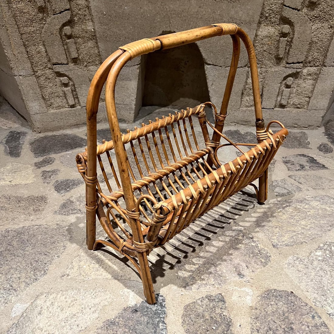 1950s Fabulous Wicker Rattan Magazine Rack Style Franco Albini - 4