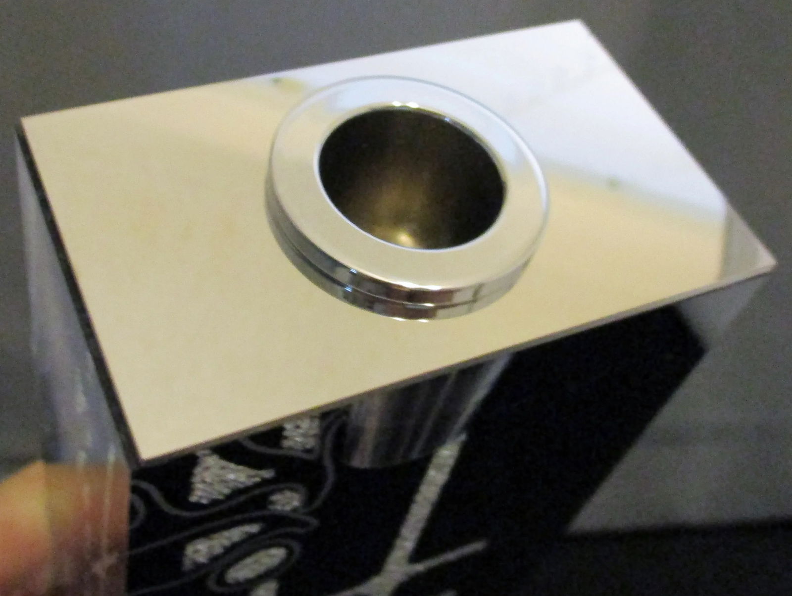 Implexions Crystal Infinity Poetic Tealight Lucite Candle Holder New in Box - 9