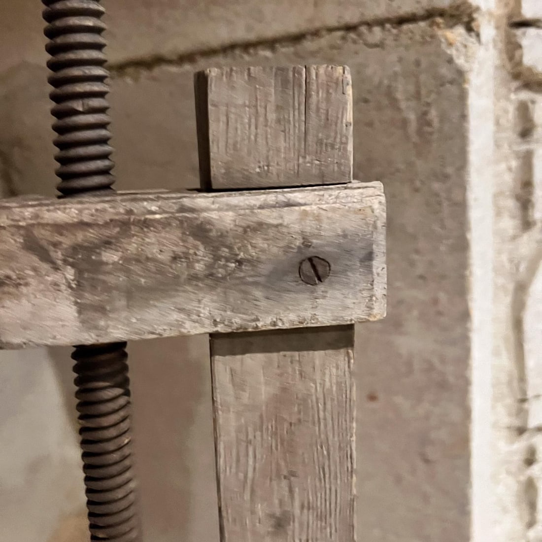 1940s Antique Wood Clamps Rustic Carpentry Tool - 3