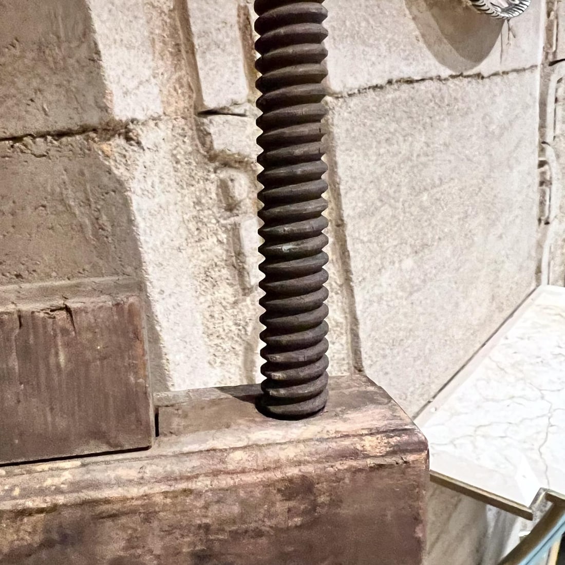 1940s Antique Wood Clamps Rustic Carpentry Tool - 7