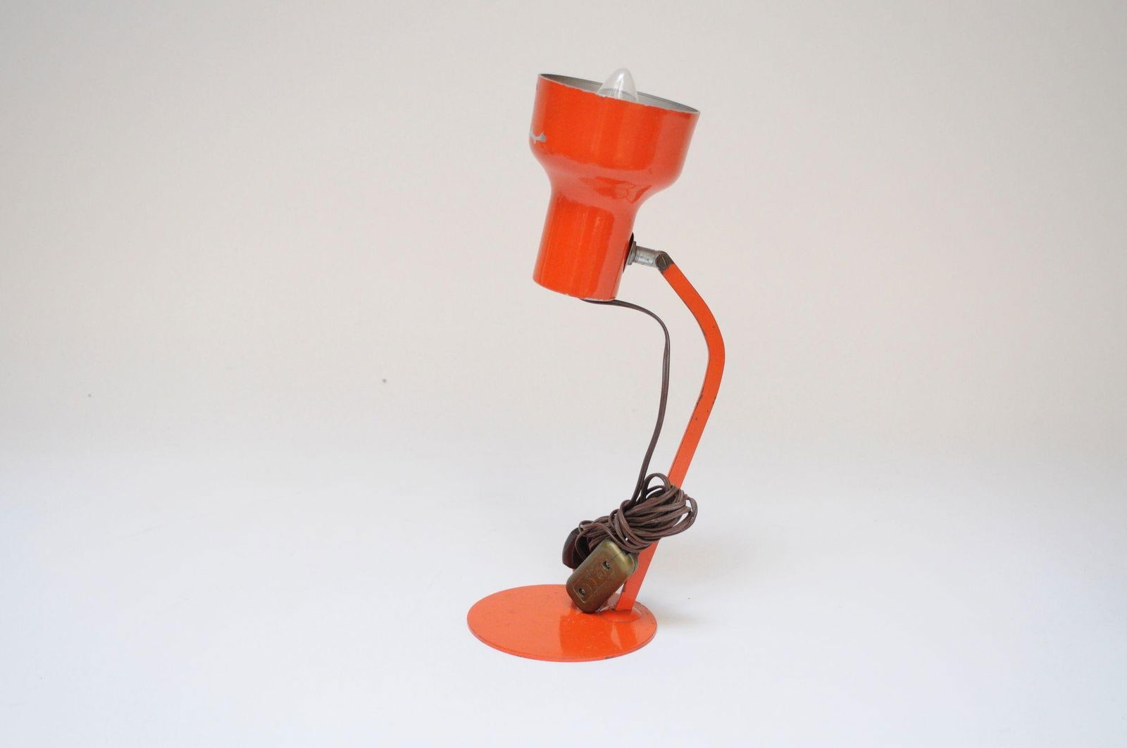 Petite Vintage Italian Orange Metal Adjustable Task / Table Lamp - 5