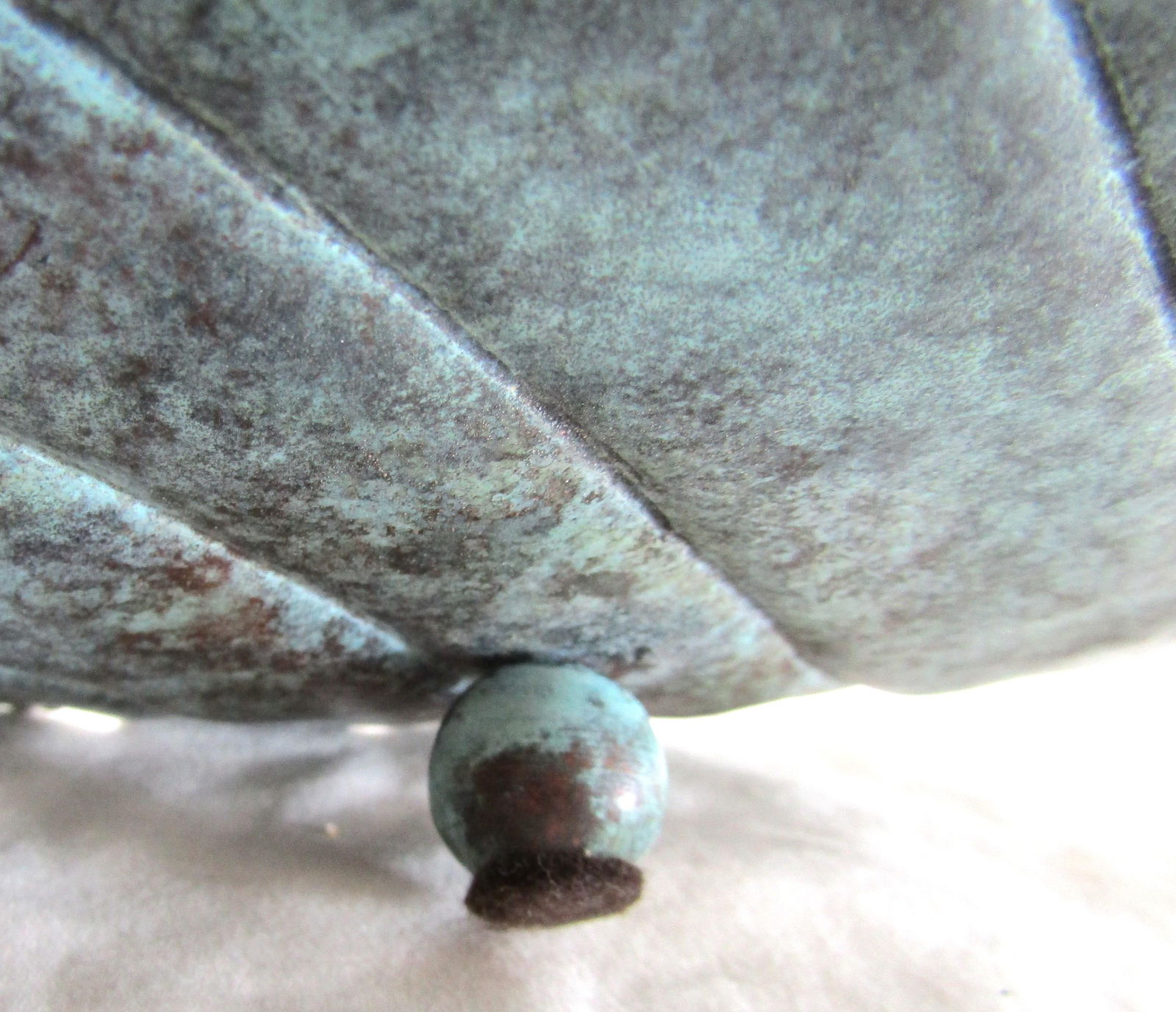 Vintage Maitland-Smith Verde Green Brass Pointed Leaf Centerpiece Tray - 6