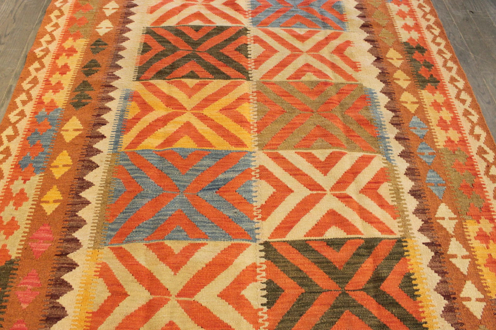 Modern Geometric Kilim Rug, 5'1" X 8'3" - 5
