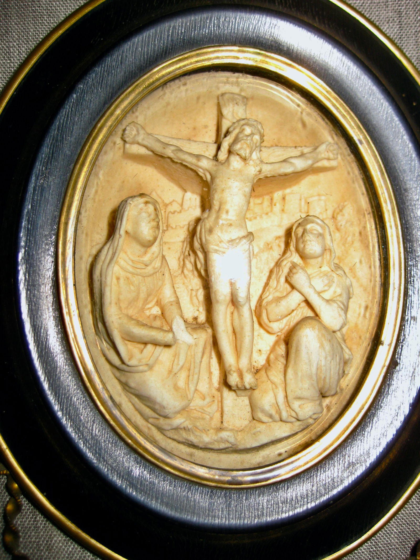 Mdi 19th Century Napoleon III Frame Meershaum Bas Relief Representing the Crucifixion - 2