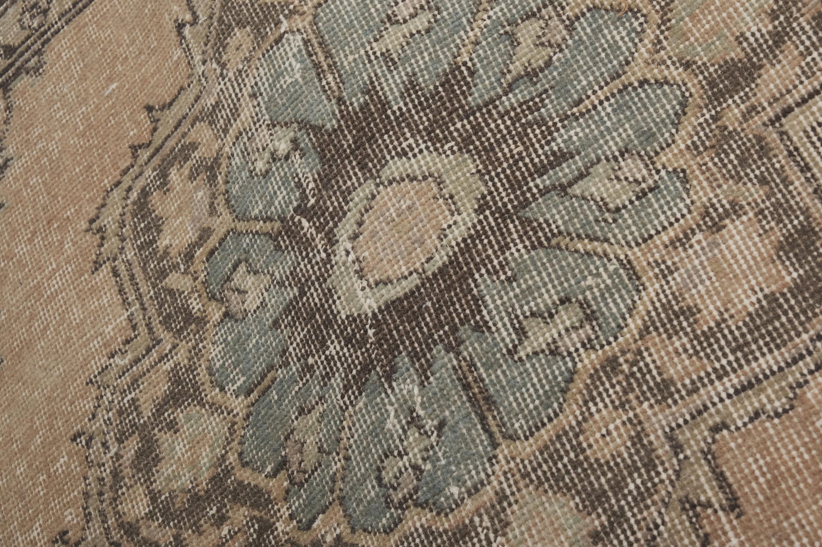 1960s Anatolian Turkish Hand-Knotted Runner 3'7' X 12'5'' - 6