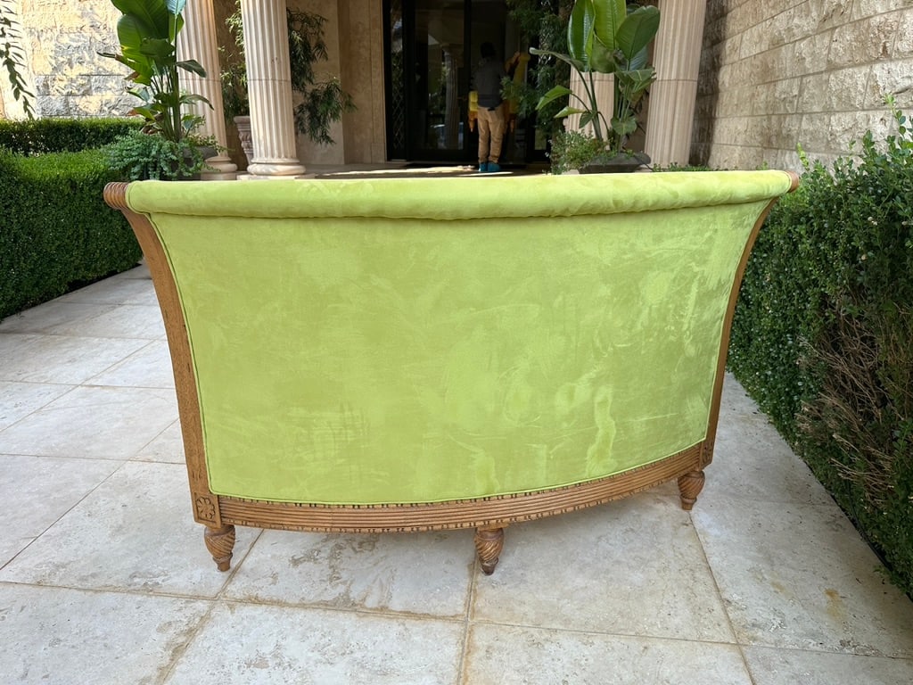 1990s Pair of Modern Style Curved Settees - 11