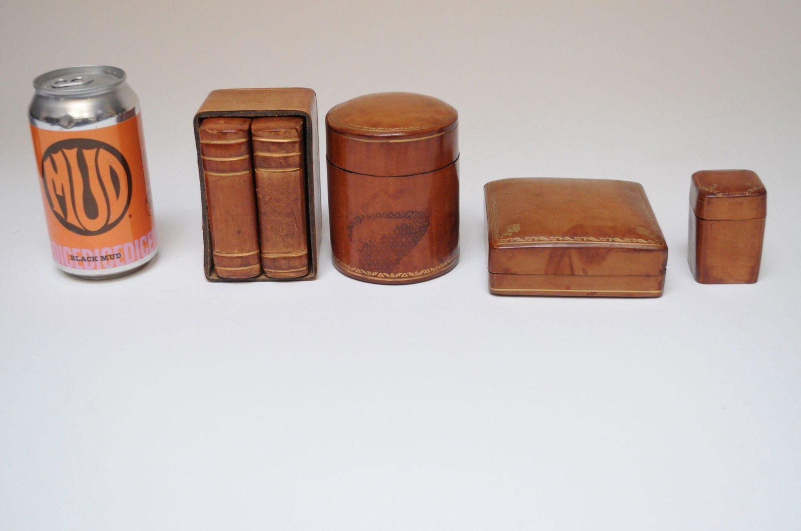 Collection of Four Vintage Florentine Scuola Del Cuoio Embossed Leather Boxes - 2