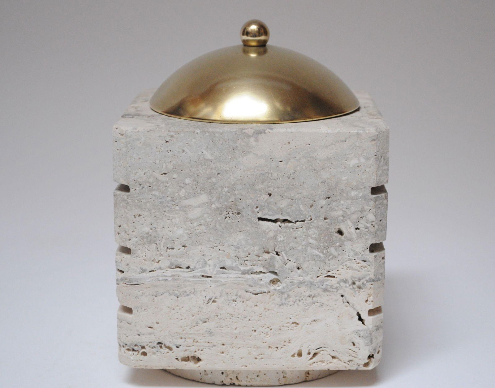 Vintage Italian Travertine and Brass Decorative Cube Box by Passeri for Ark Line - 4