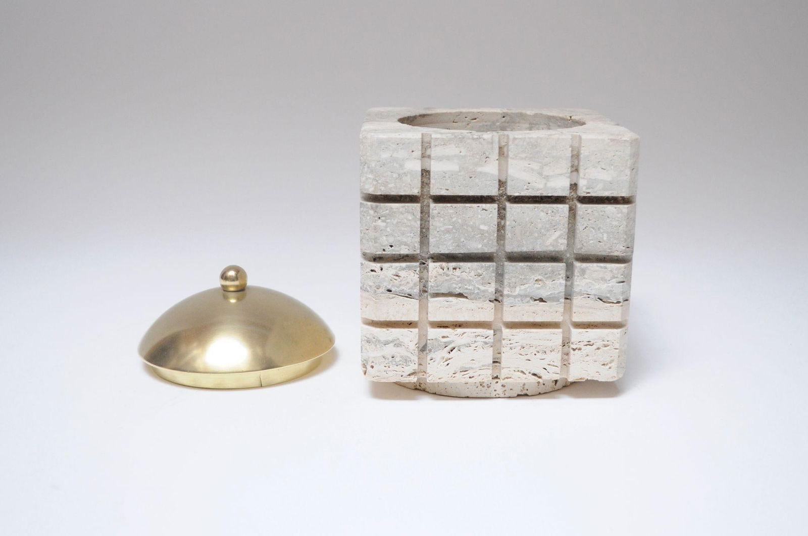 Vintage Italian Travertine and Brass Decorative Cube Box by Passeri for Ark Line - 7
