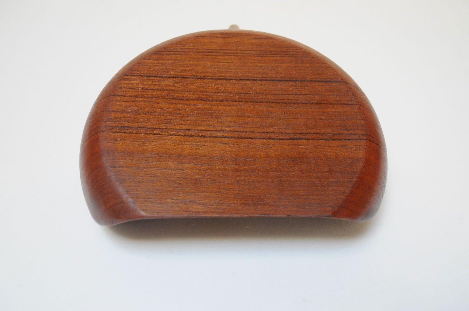 Vintage Italian "Fish" Crumb Brush and Pan in Teak and Brass - 7