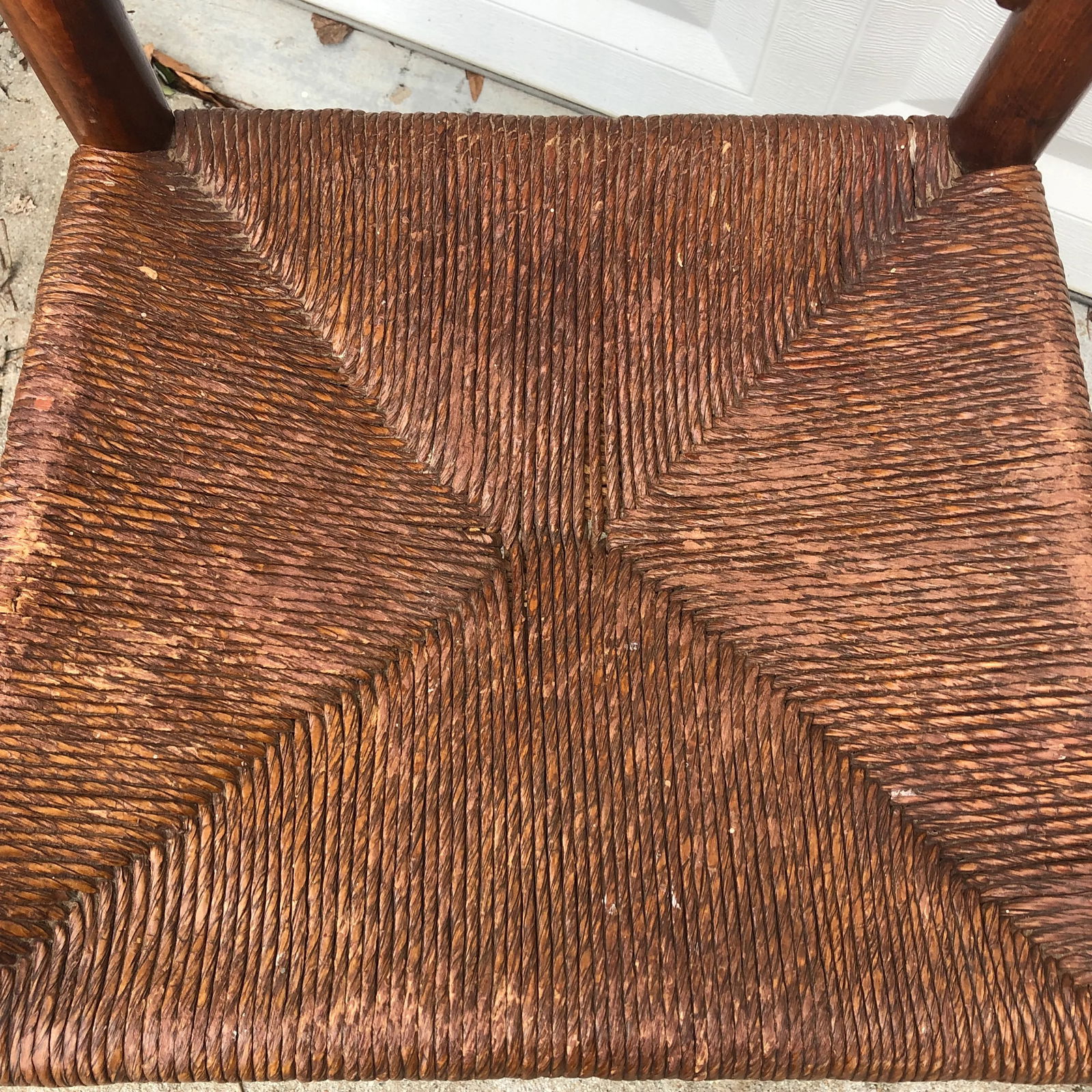 1970s Vintage Italian Rush Seating Caned Farm Chairs - 5